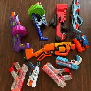 Nerf and Nerf type gun lot
